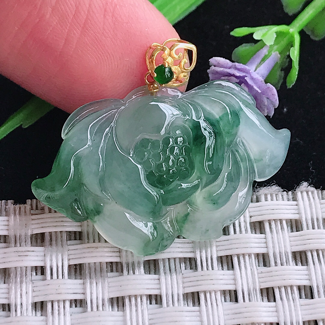 实拍A货翡翠18.6/29.8/5老坑18k金镶嵌冰飘花莲花冰胶吊坠翡翠玉挂件