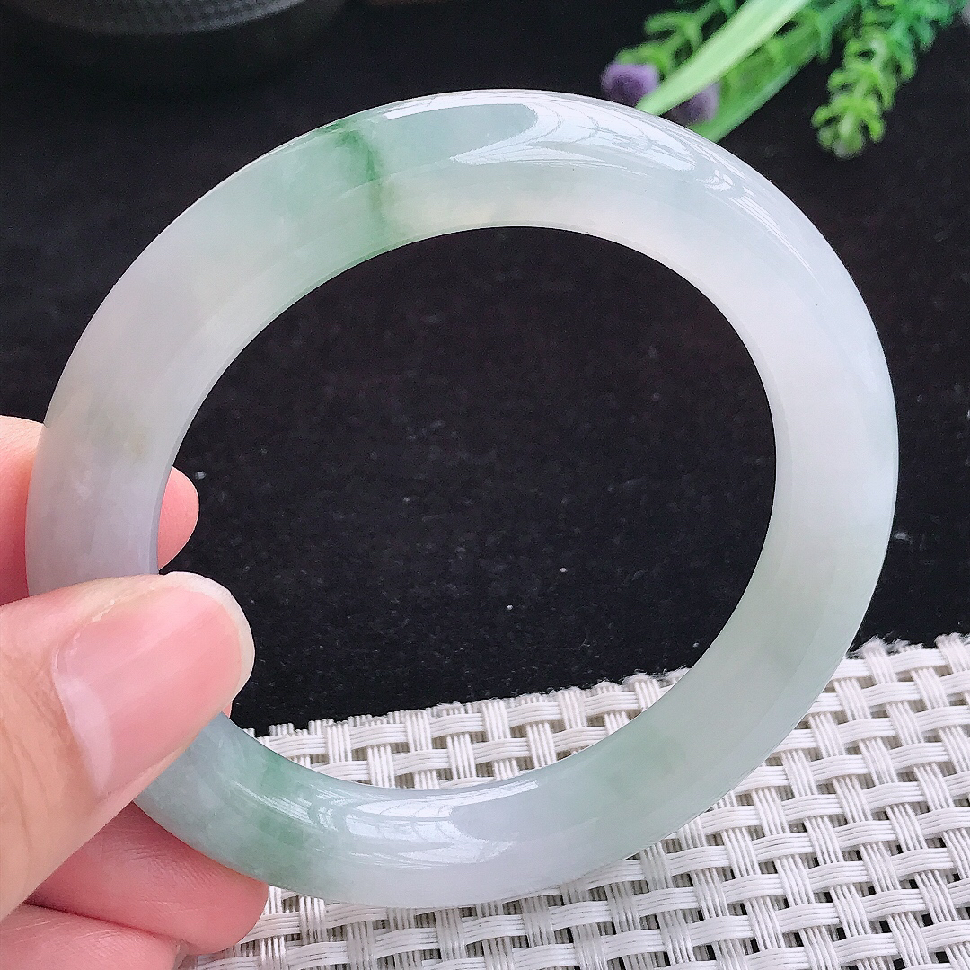 实拍A货翡翠55.8/10.8/10.5老坑冰胶冰飘花胖圆条手镯玉手镯女款平安镯