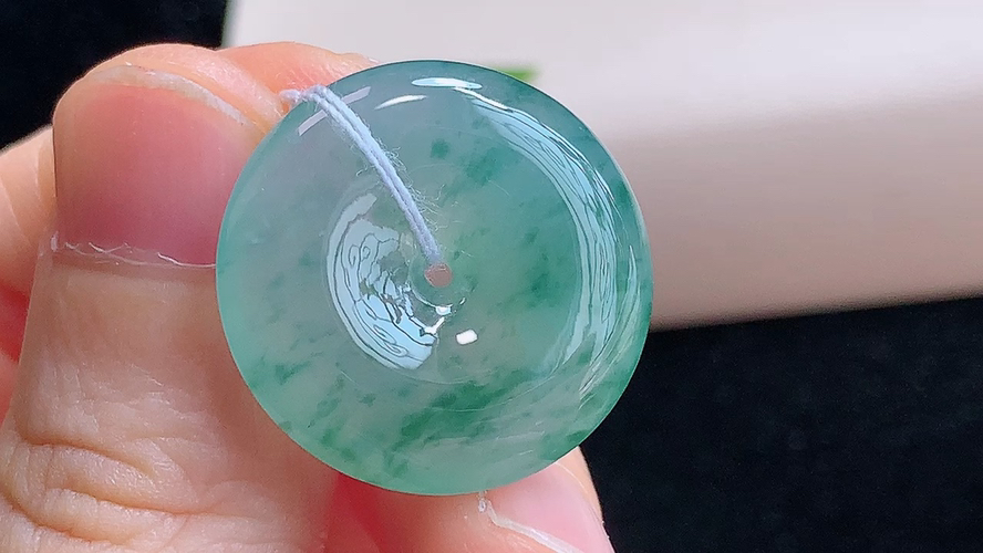 平安扣，无裂，尺寸23.1-6.0mm，包A附证书