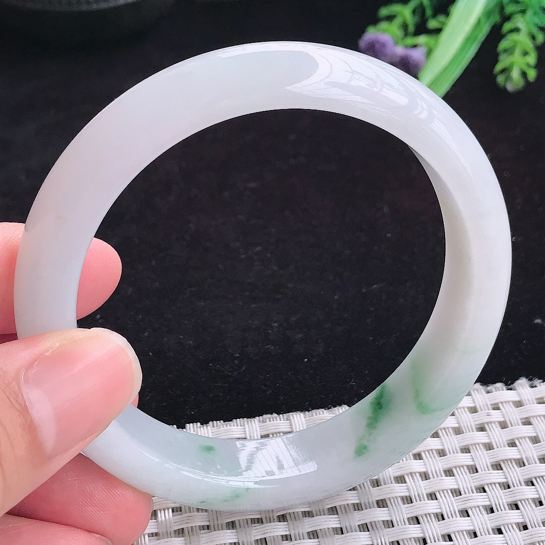 实拍A货翡翠59/13.5/8.3老坑冰润飘花手镯玉手镯女款平安镯
