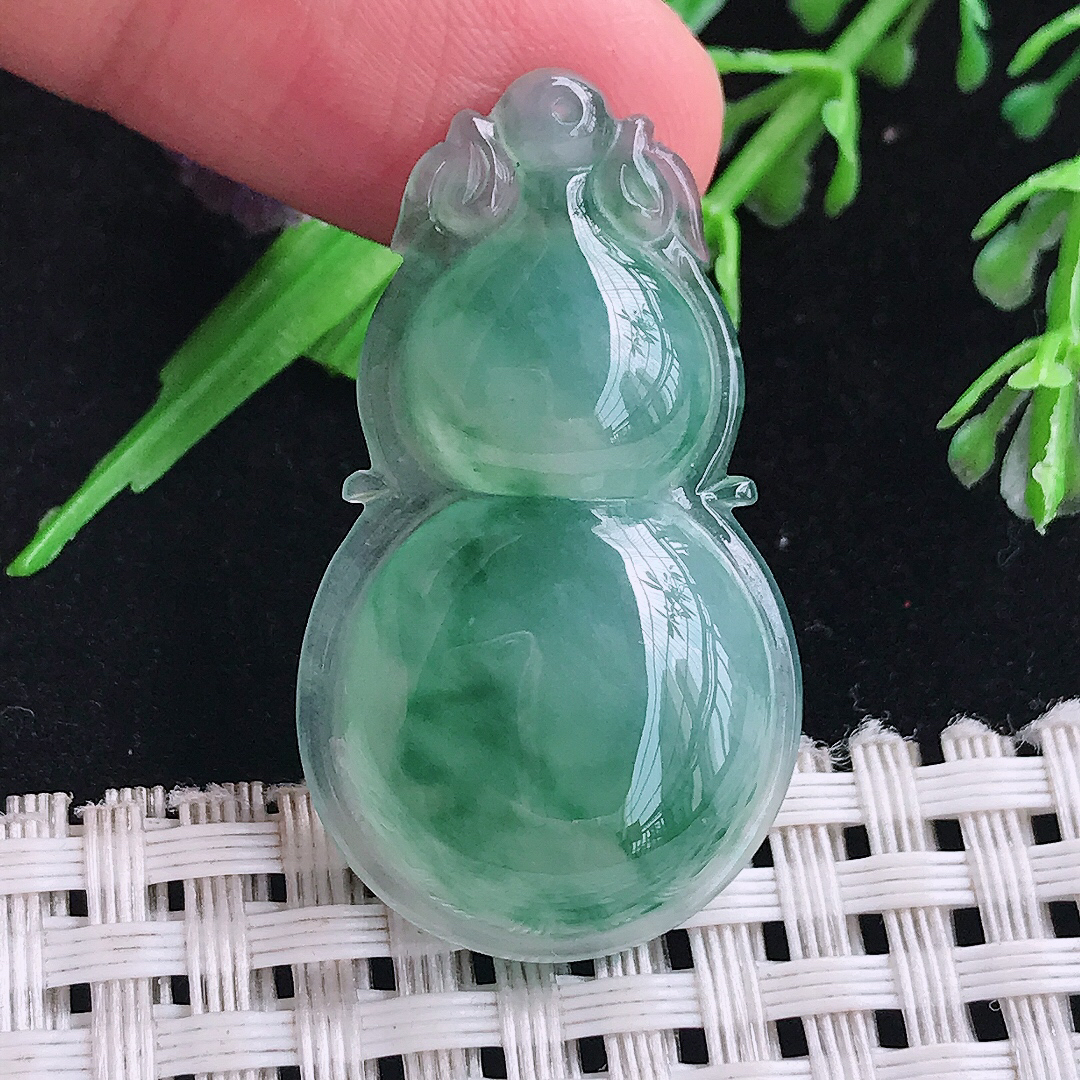 实拍A货翡翠36.6/21/6.2老坑冰透冰飘花葫芦吊坠翡翠玉牌挂件
