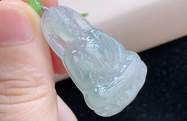 ️ 观音，尺寸36.3-22.3-5.4mm，包A附证书