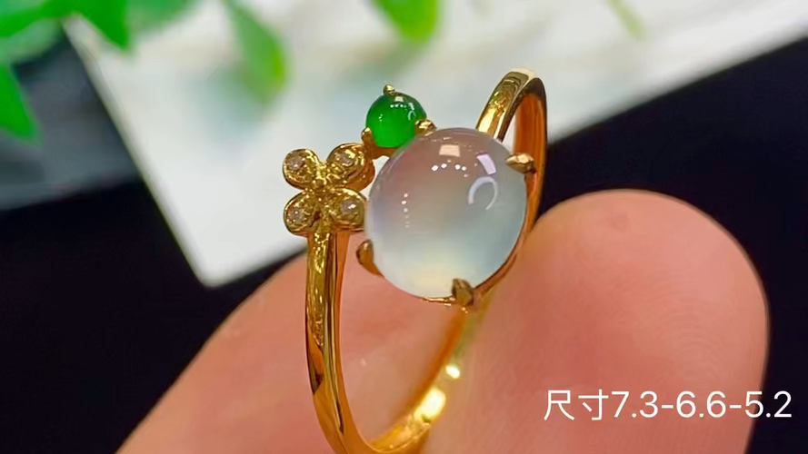 18k金+钻玻璃种蛋面戒指，无裂，7.3-6.6-5.2