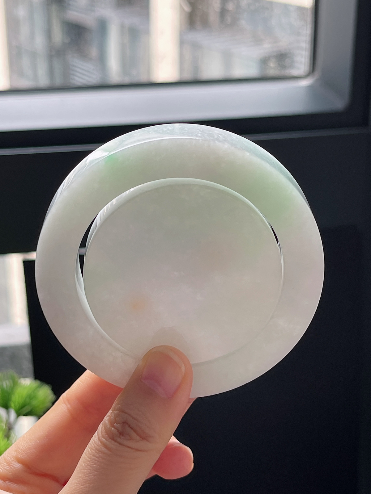 翡翠镯饼，⭕️正圈最大做58，圆条最大做54；最小做53.3