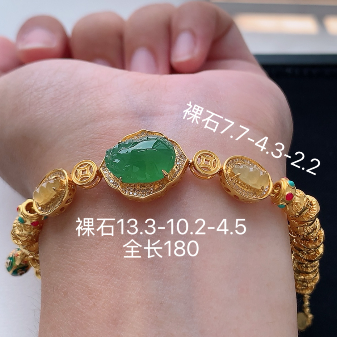 高冰晴貔貅手链 种色怡人，底子细腻莹润，饱满肉厚，佩戴清新优雅 货号88527，7.7-4.3-2.