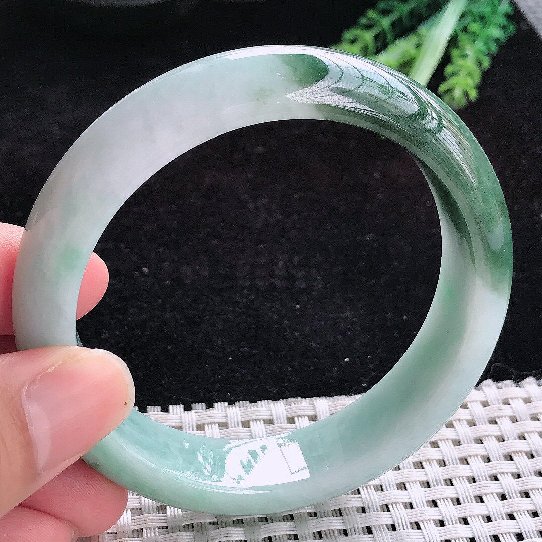 实拍A货翡翠60/14.7/8.8老坑特色飘花光彩半山半水手镯玉手镯女款平安镯