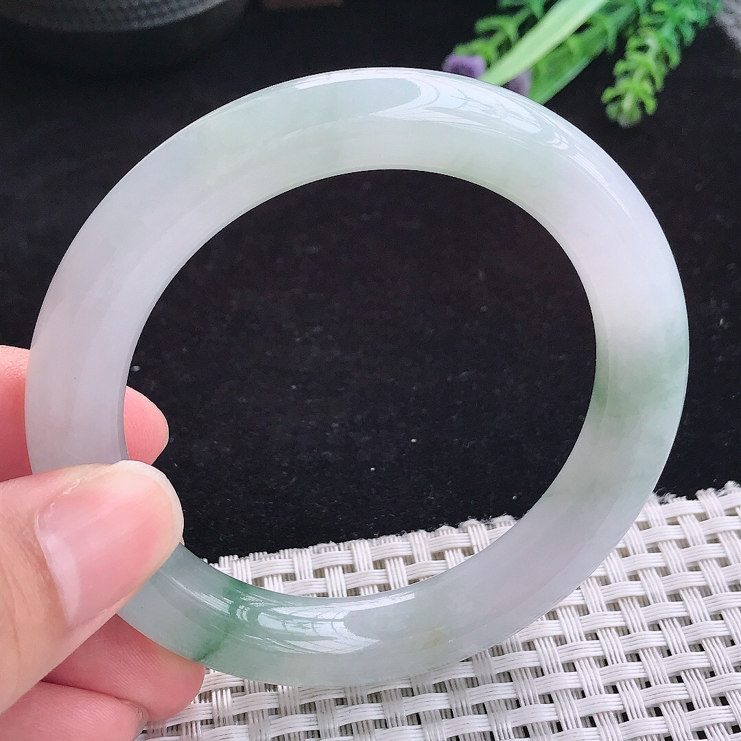 实拍A货翡翠55.8/10.8/10.5老坑冰胶冰飘花胖圆条手镯玉手镯女款平安镯