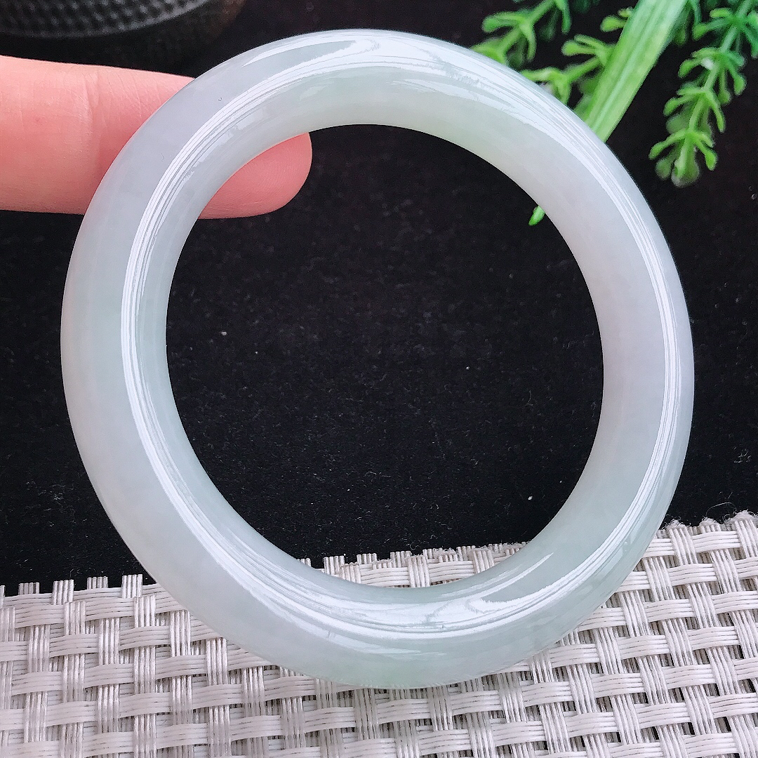 实拍A货翡翠54.5/11/10.8老坑冰润起胶圆条手镯玉手镯女款平安镯