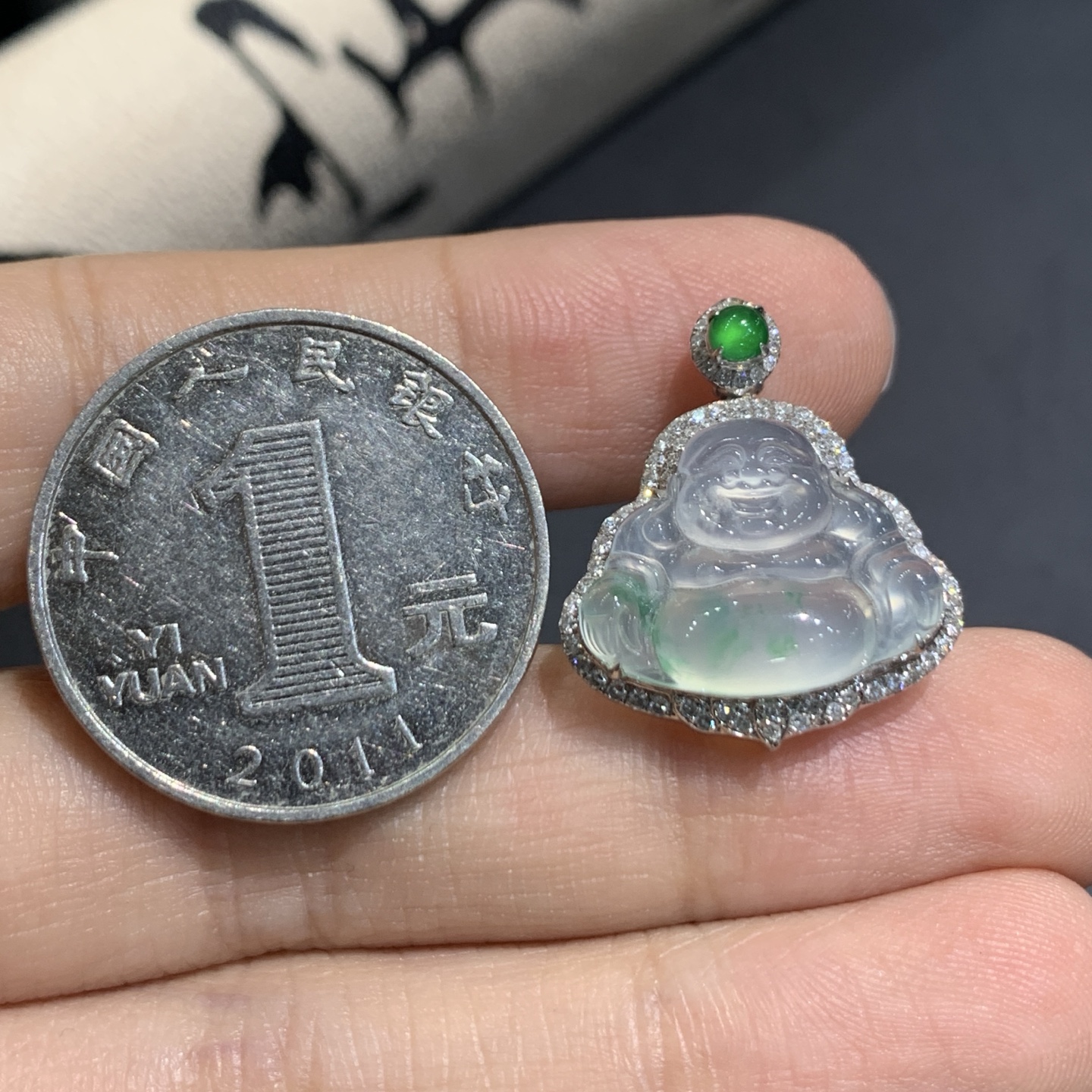 🩷0528🩷 冰飘绿花笑佛 肚里藏金 18K真金真钻镶嵌 整体:22.5-18.8-7.2 裸石:13-16.7-4