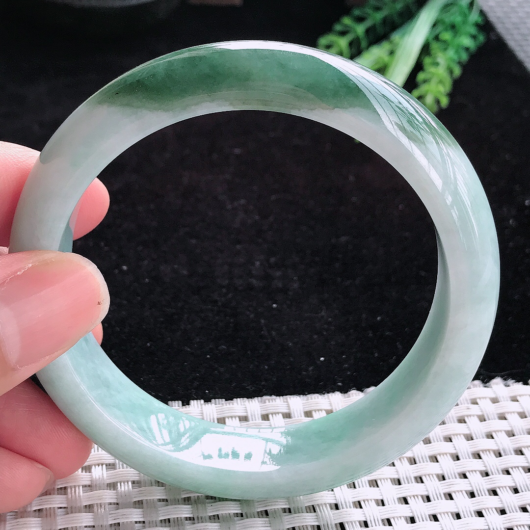 实拍A货翡翠60/14.7/8.8老坑特色飘花光彩半山半水手镯玉手镯女款平安镯