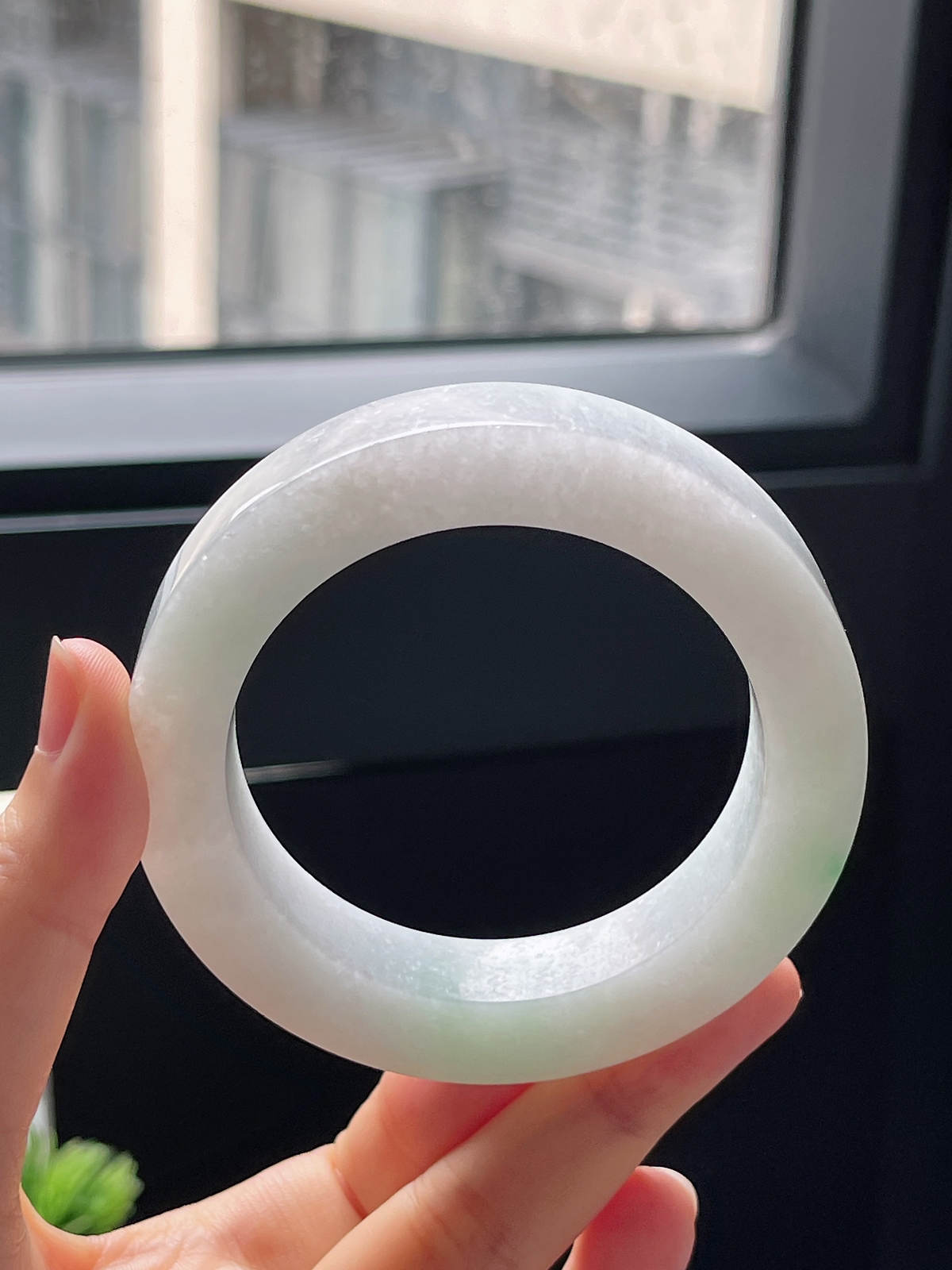 翡翠镯饼，⭕️正圈最大做58，圆条最大做54；最小做53.3