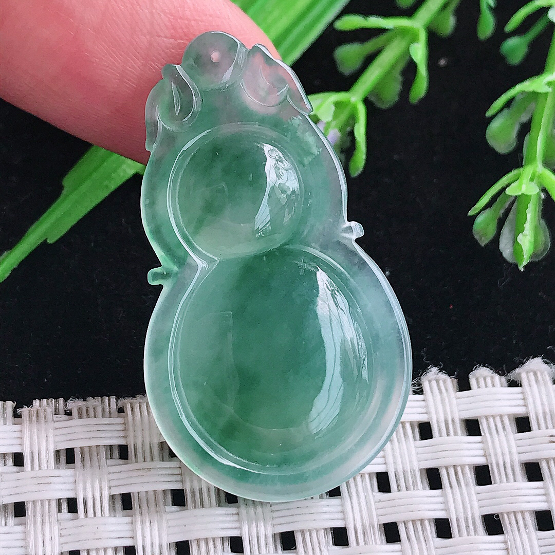 实拍A货翡翠36.6/21/6.2老坑冰透冰飘花葫芦吊坠翡翠玉牌挂件