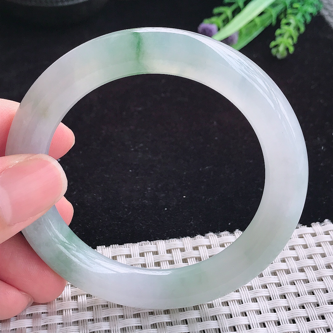 实拍A货翡翠55.8/10.8/10.5老坑冰胶冰飘花胖圆条手镯玉手镯女款平安镯