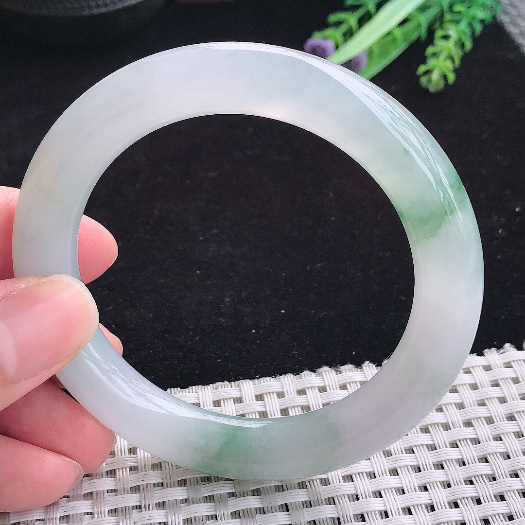 实拍A货翡翠55.8/10.8/10.5老坑冰胶冰飘花胖圆条手镯玉手镯女款平安镯