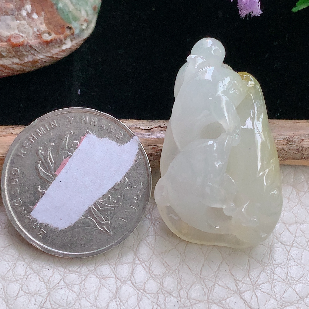 hx实拍35.3*21.8*11.2天然缅甸翡翠a货冰黄莲年有余玉吊坠 玉挂件