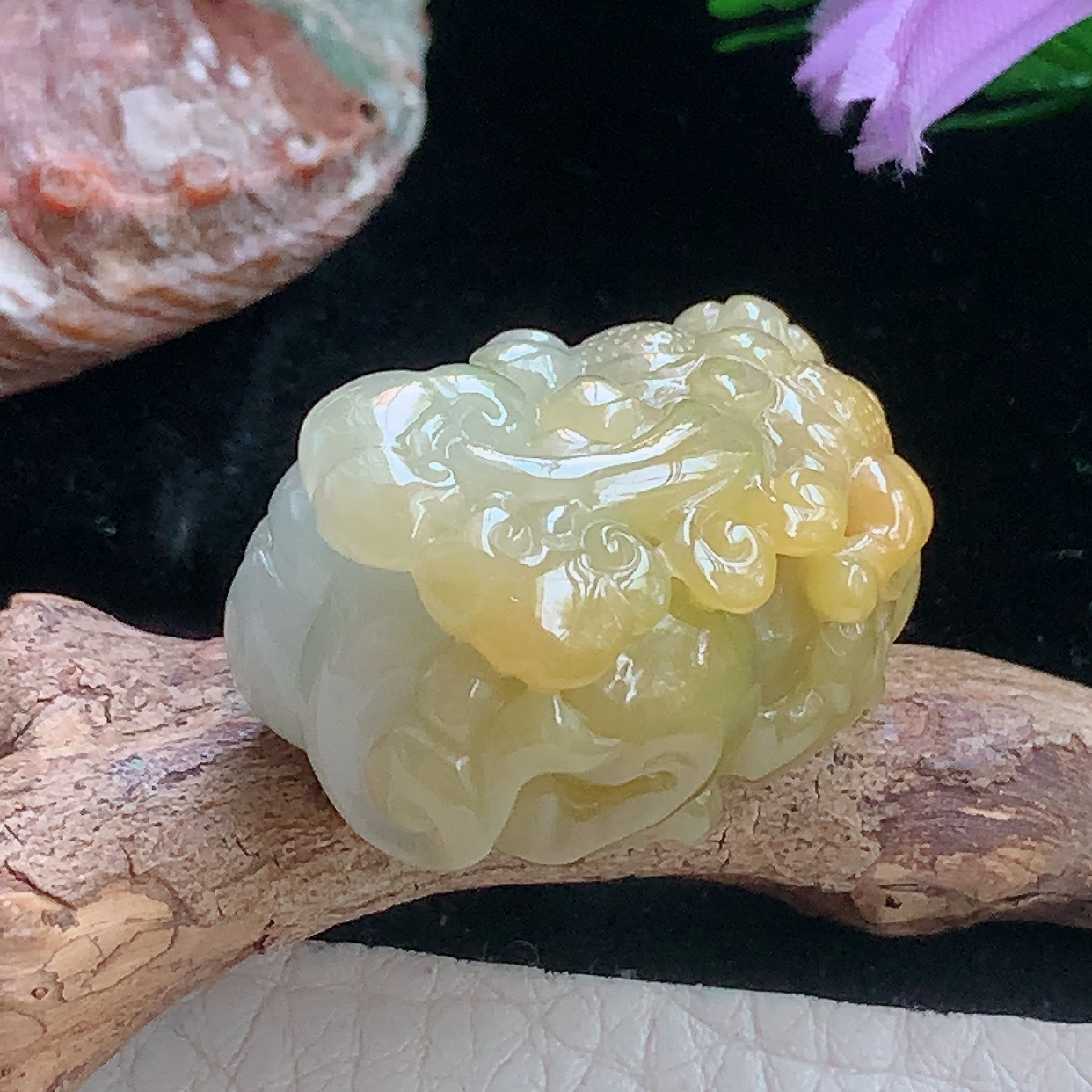 xqa实拍27.5*19.5*14.6天然缅甸翡翠a货冰黄貔貅 立体皮休玉吊坠 玉挂件