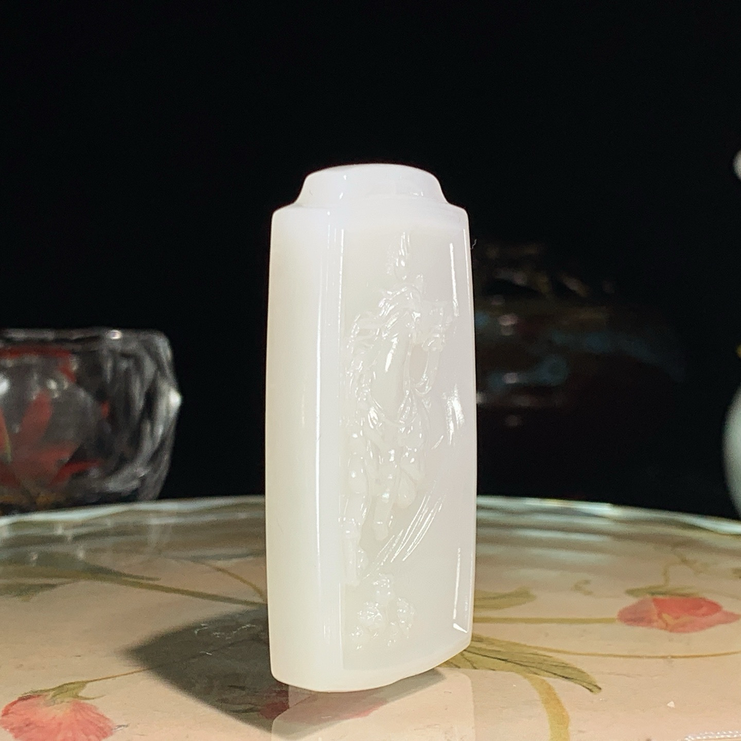 和田玉白玉马到成功马挂件 尺寸54/26/8.5重31克。玉质细腻油润。手推出油。佩戴高端典雅。lt