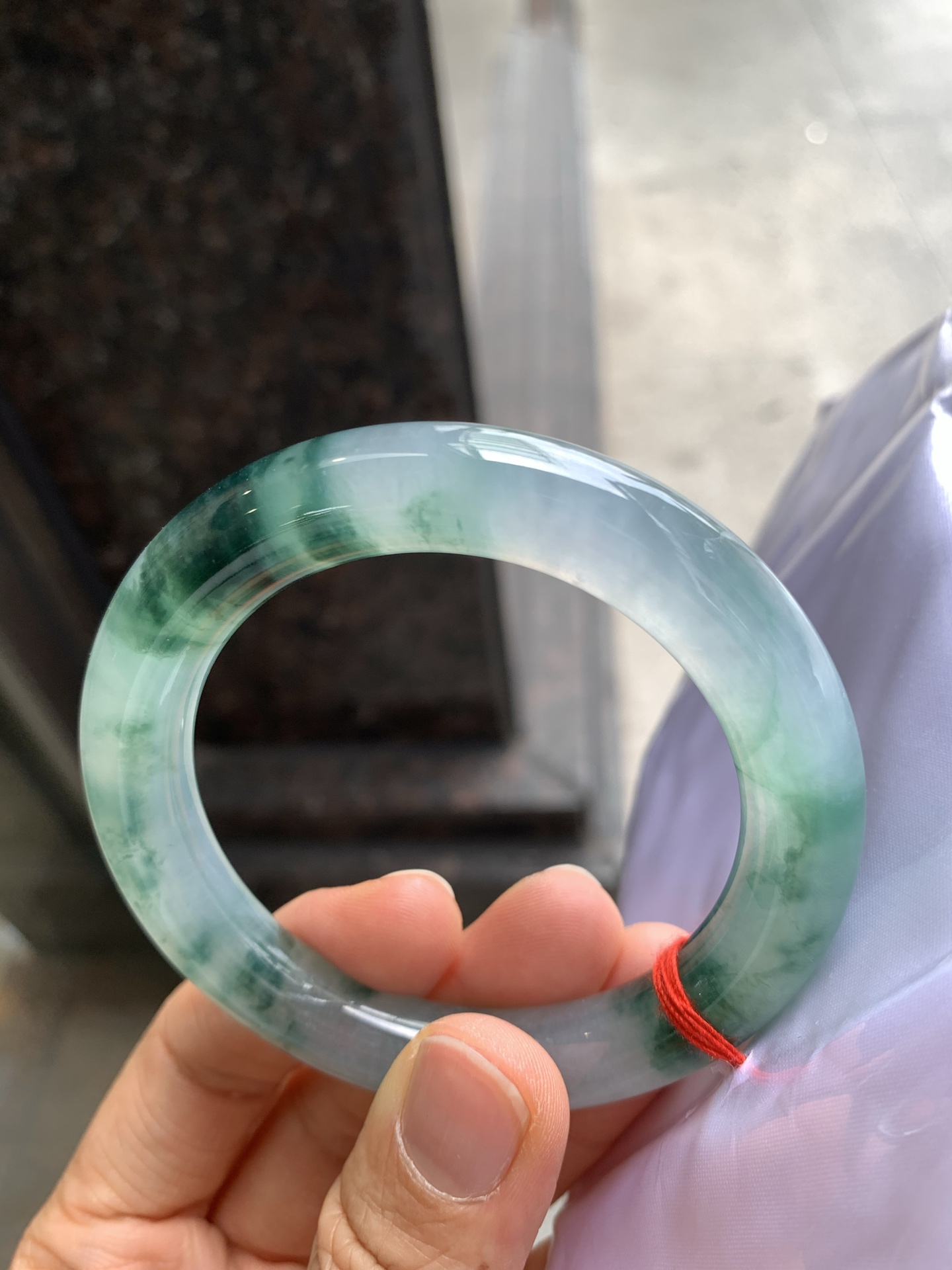 圆条冰飘花 有纹裂 尺寸：54.2/10.3 花色漂亮
