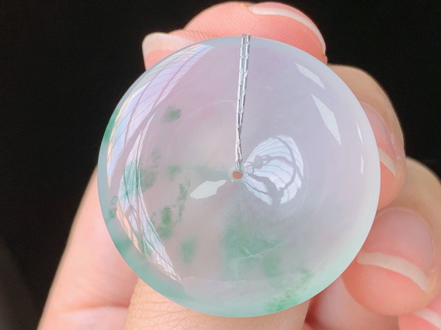 冰飘花平安扣 花色灵动，冰清玉洁，无裂 尺寸:28.0-5.9mm Z 25