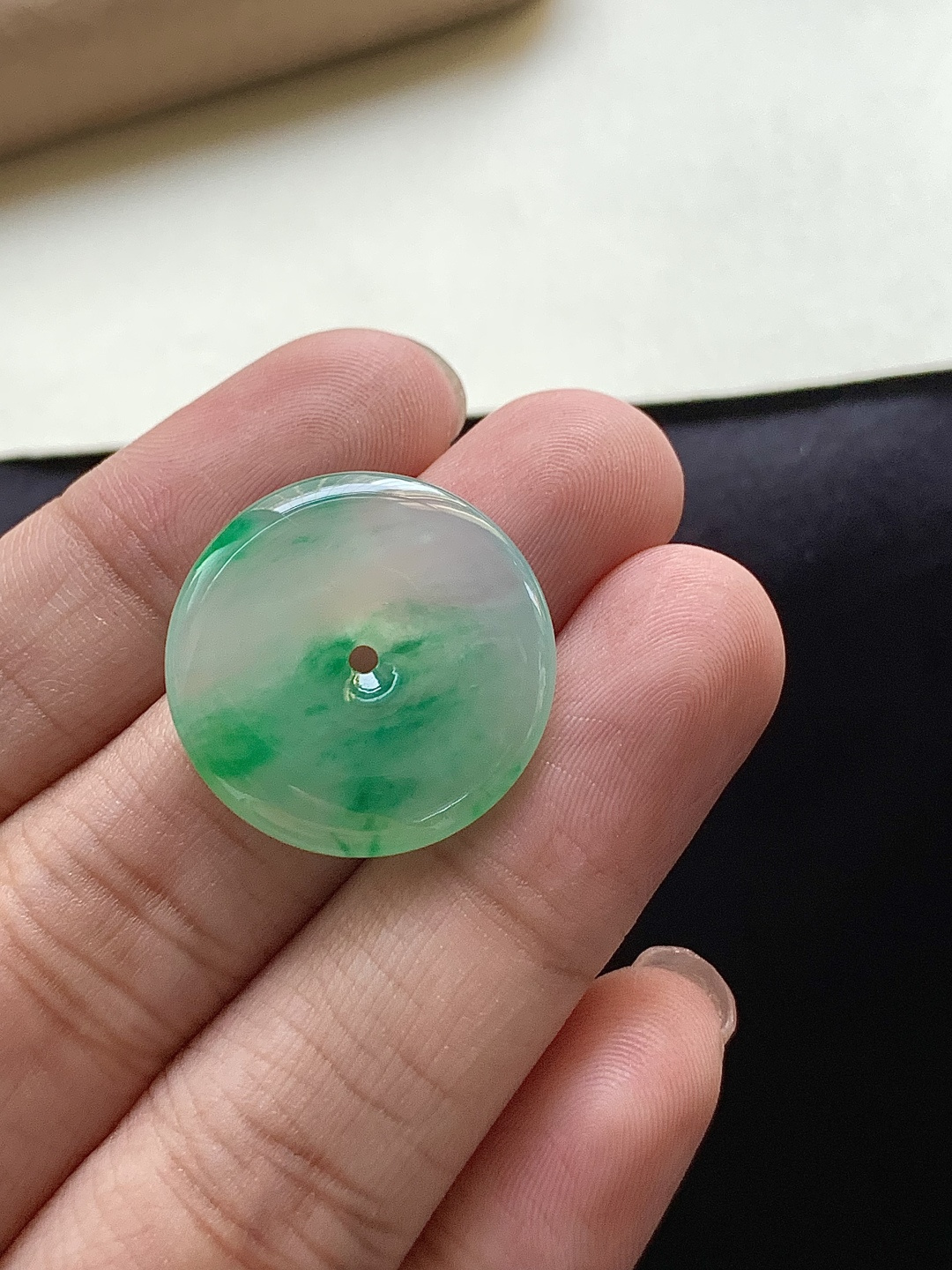 【平安扣】飘花灵动，种老细腻形体佳尺寸：21.4*4.2,asd6530