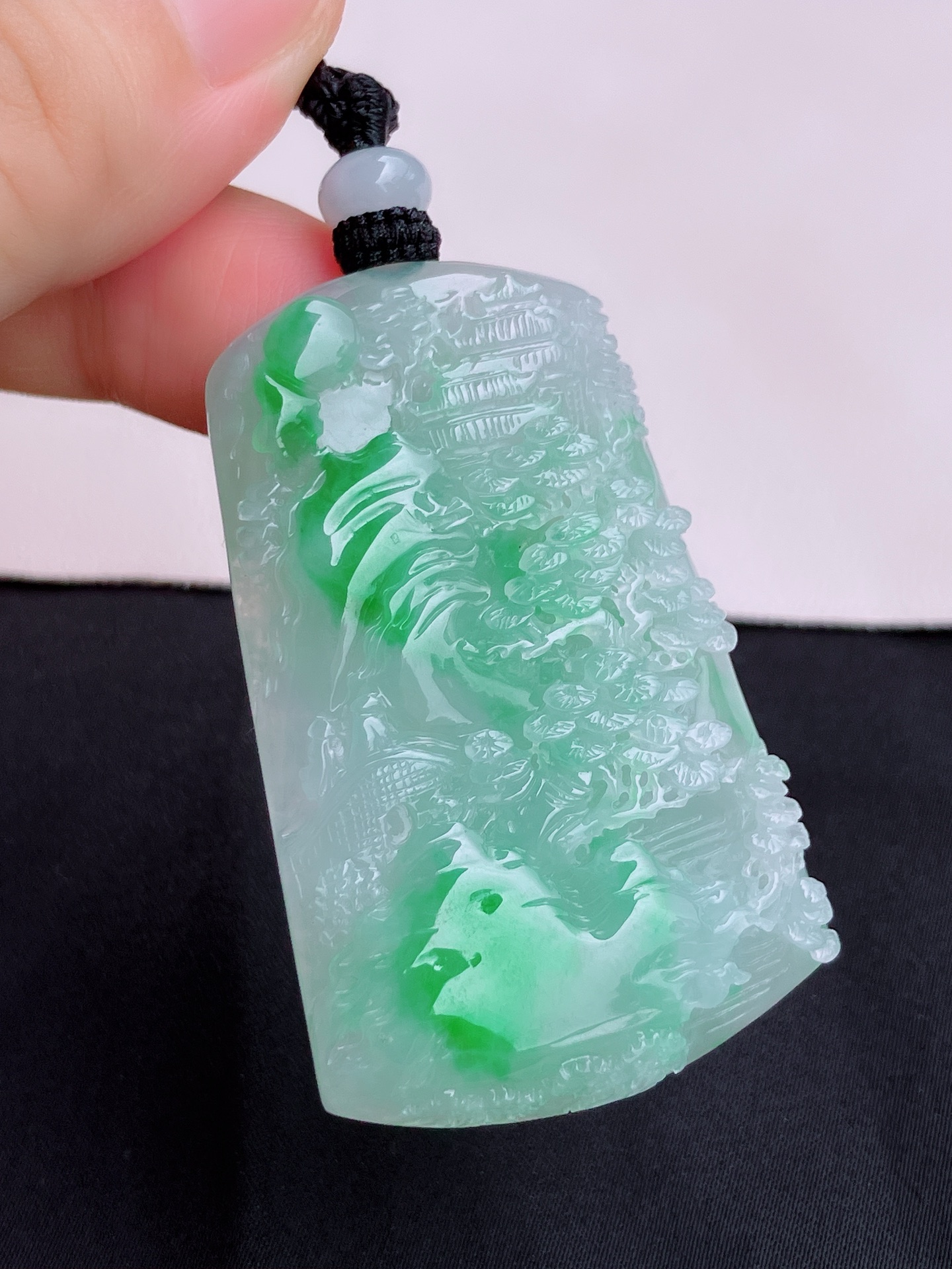 翠绿山水牌，意境美，尺寸53.5/32.8/8.3/自然光实拍