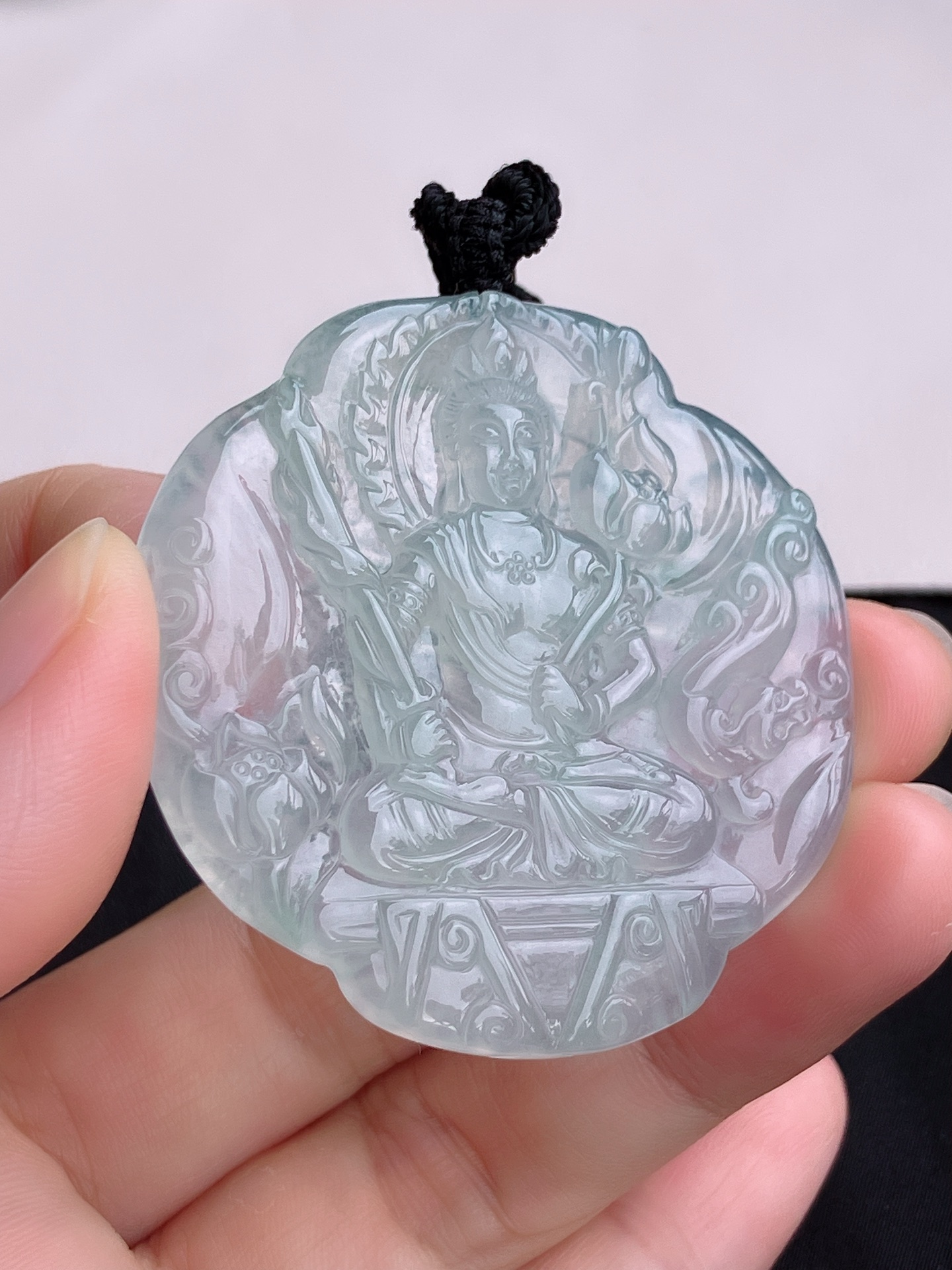 底色虚空藏菩萨，晶莹剔透，尺寸50/50.3/5.6/自然光实拍