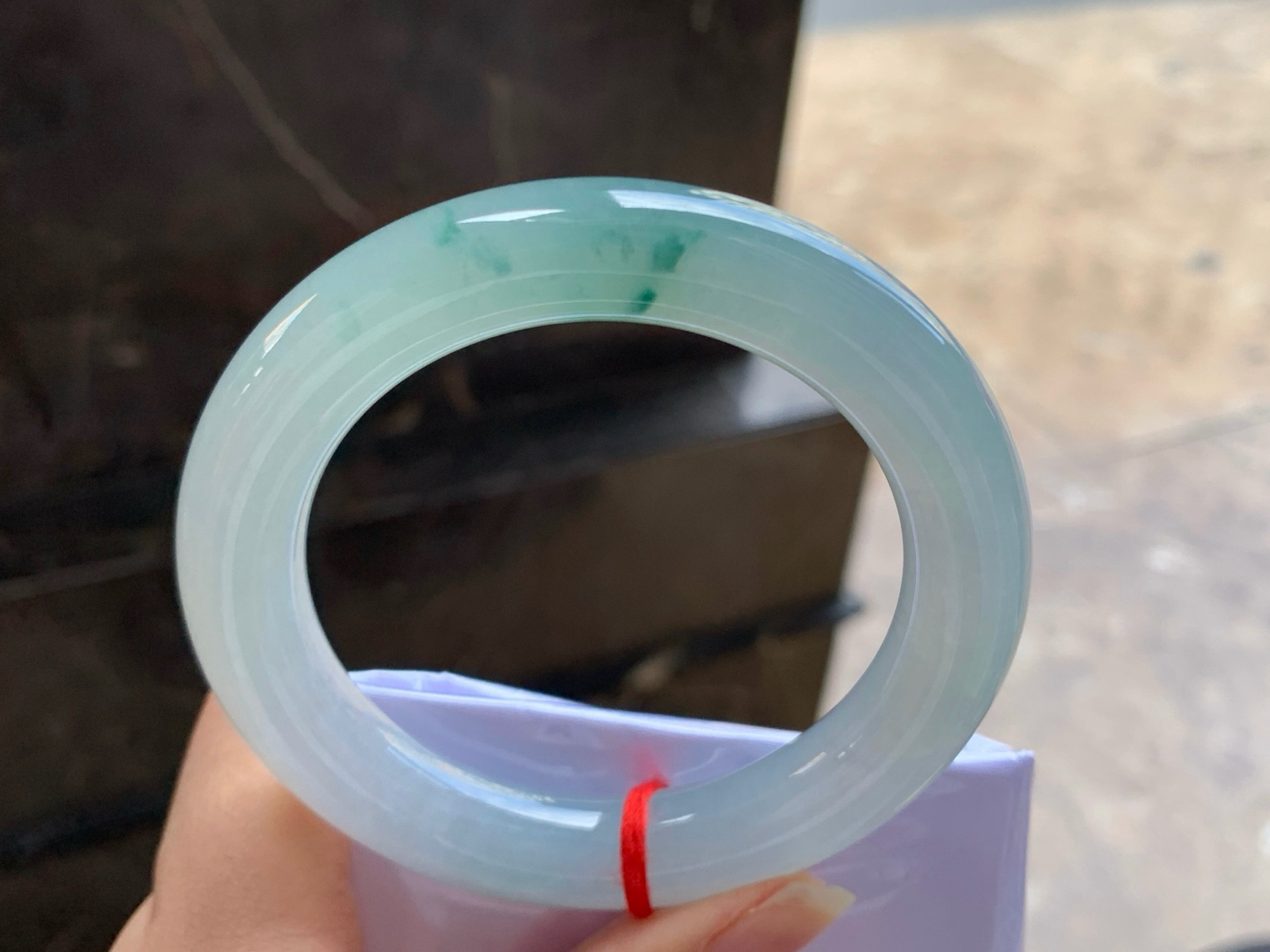 56-11.5
飘花圆条手镯^_^清新细腻