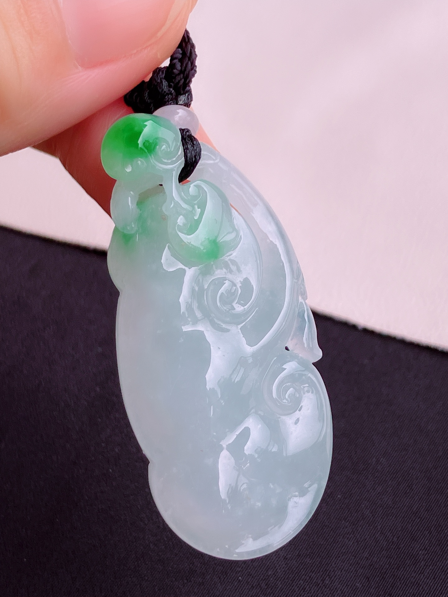 冰飘绿如意，花色清爽，尺寸49/22.6/11/自然光实拍
