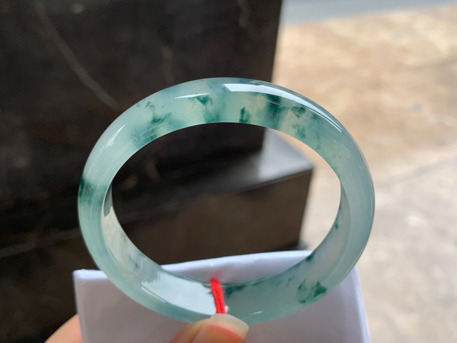 54-12.5-7
冰蓝花手镯^_^冰透 水润