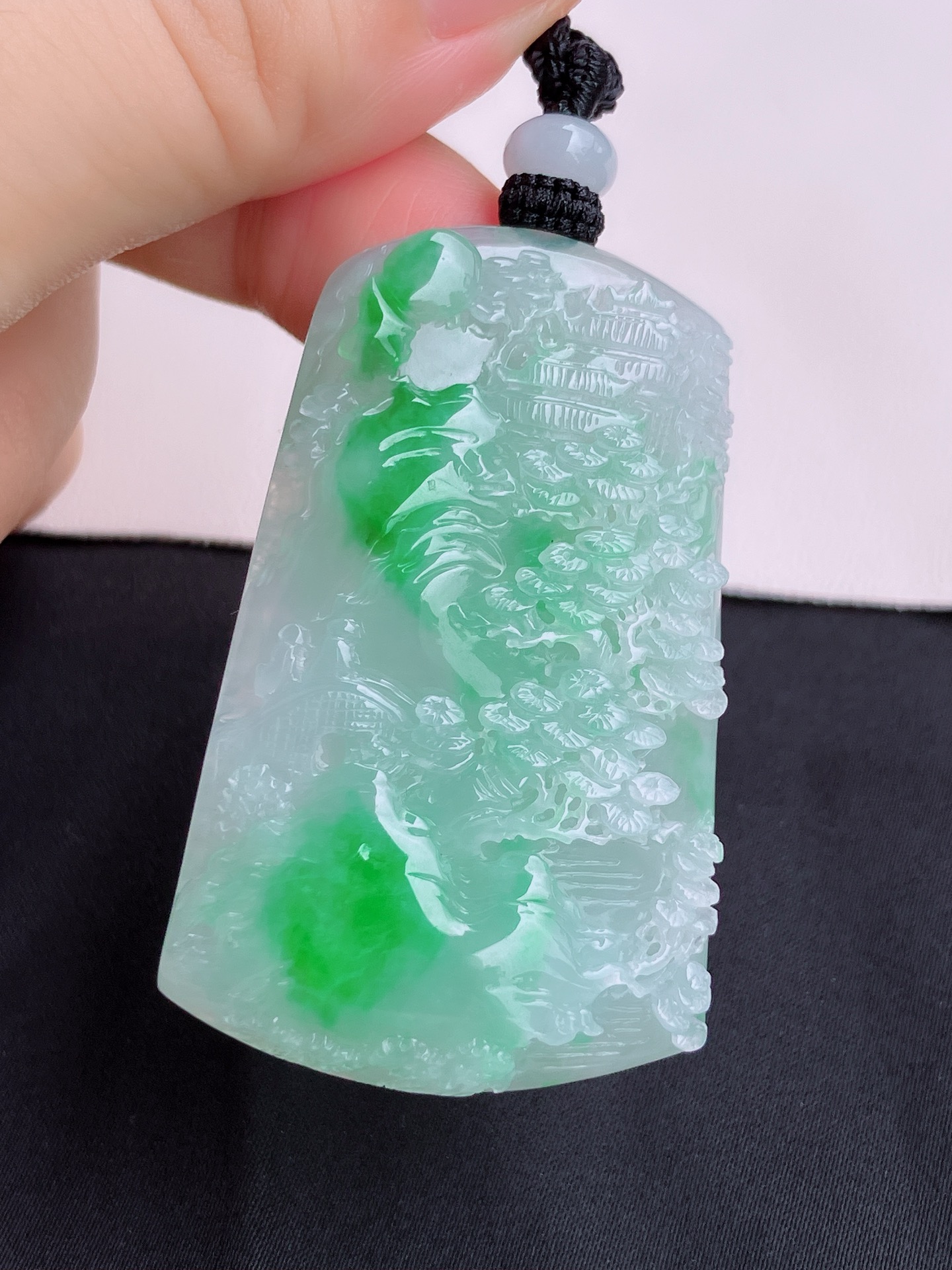 翠绿山水牌，意境美，尺寸53.5/32.8/8.3/自然光实拍