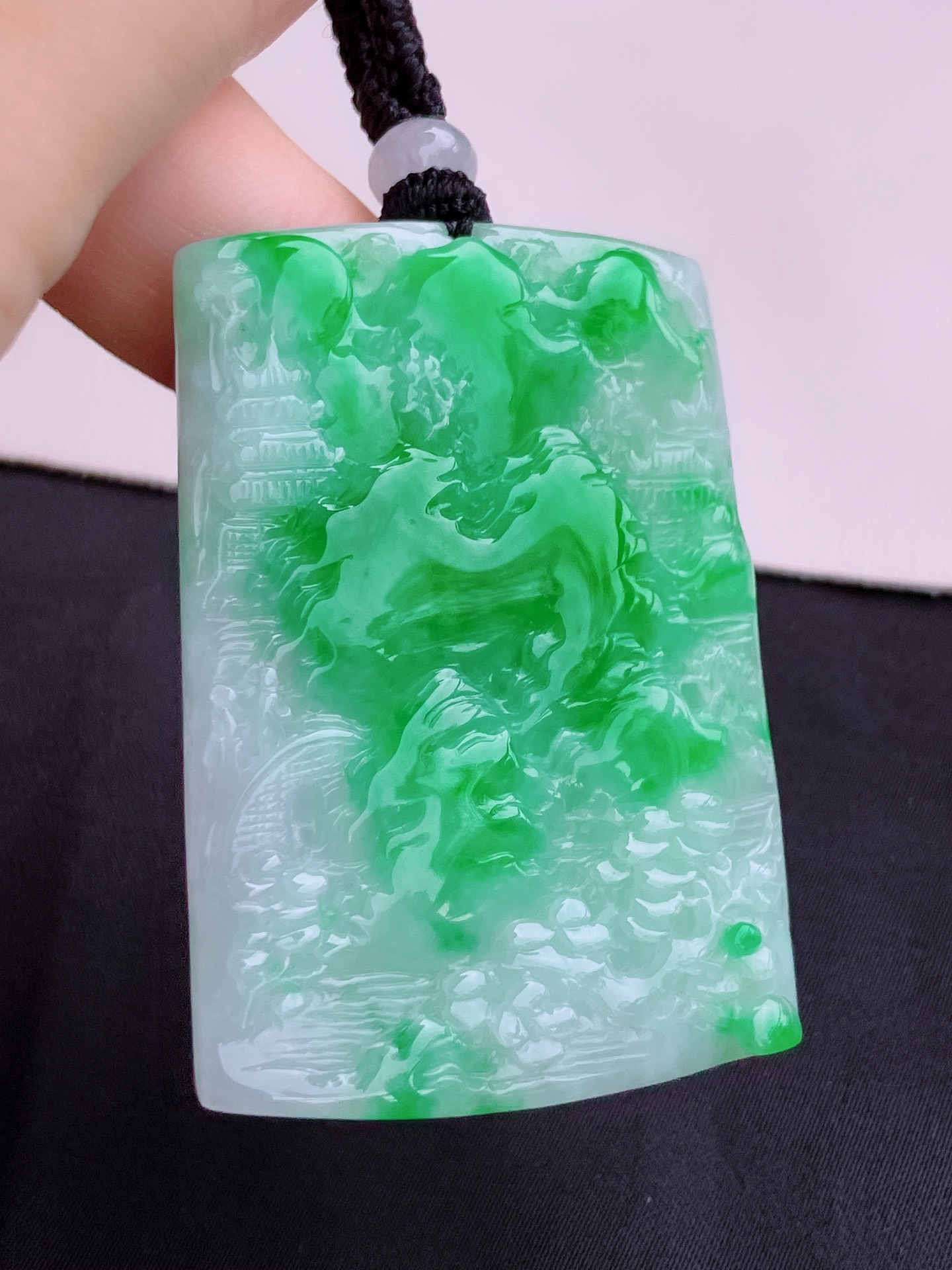 翠绿山水牌，意境美，尺寸50.6/35.8/5.6/自然光实拍
