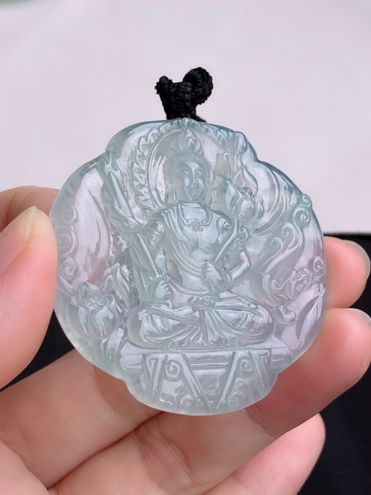 底色虚空藏菩萨，晶莹剔透，尺寸50/50.3/5.6/自然光实拍