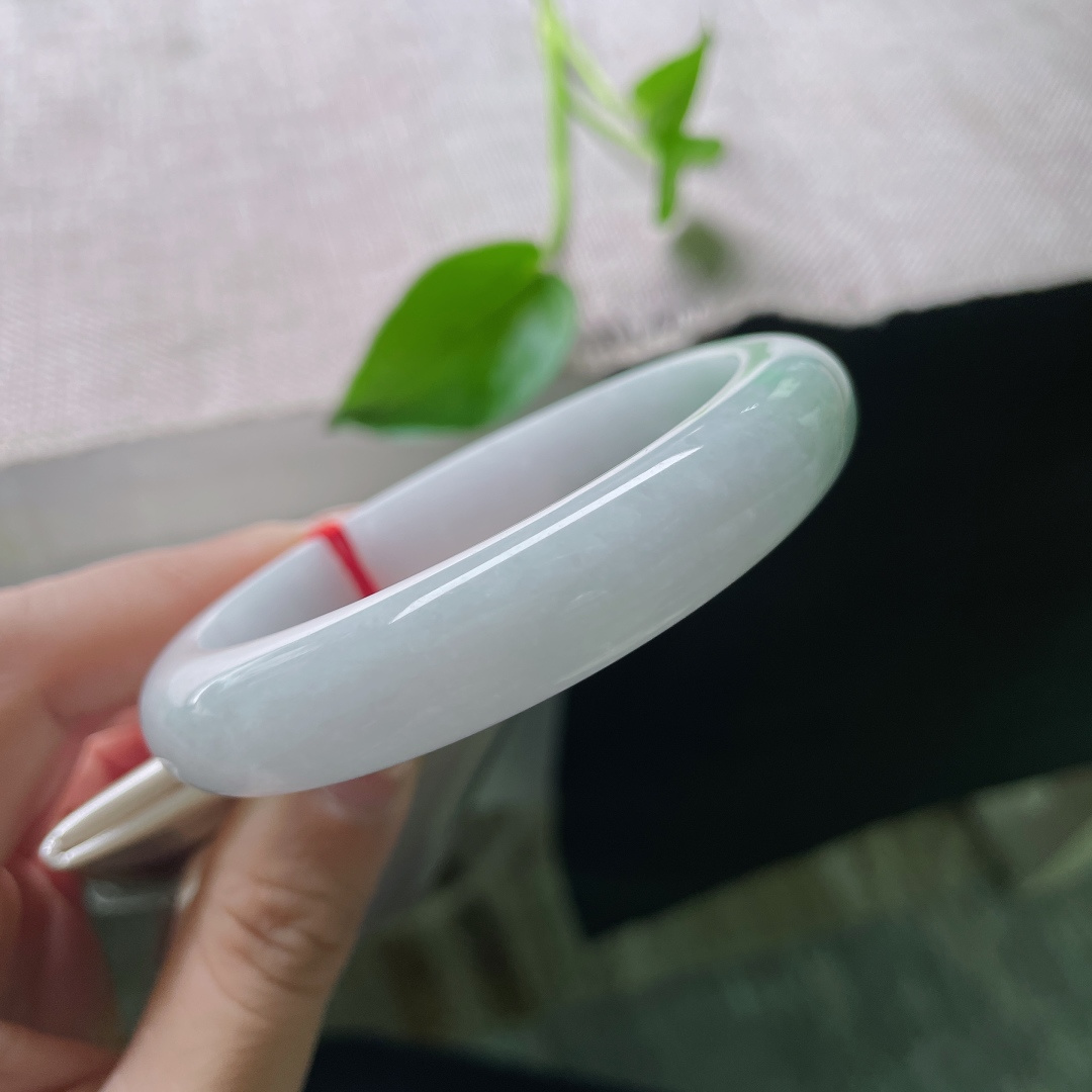 58.3/12.5/8.4，白底青正圈，青白瓷系，韵味十足，种老，温婉大气，有纹，ss53846a