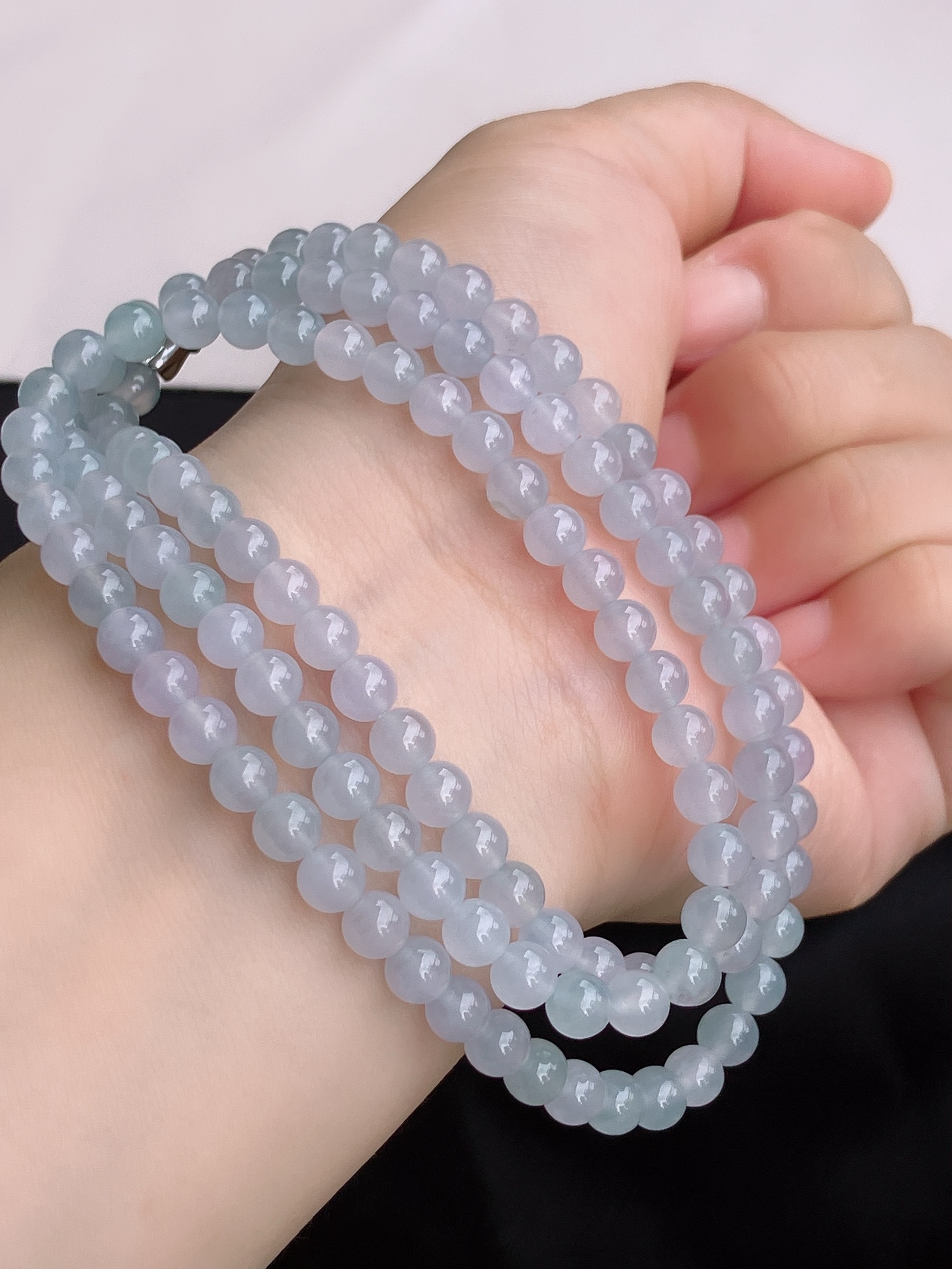 冰紫底珠链，晶莹剔透，尺寸5.8/108颗，自然光实拍