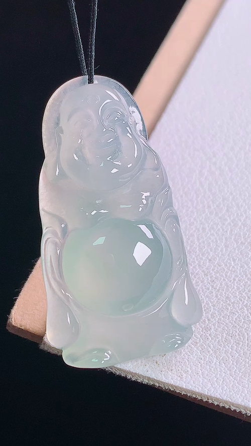 冰种站佛,无裂 尺寸:33.1-18.1-6.8mm 28