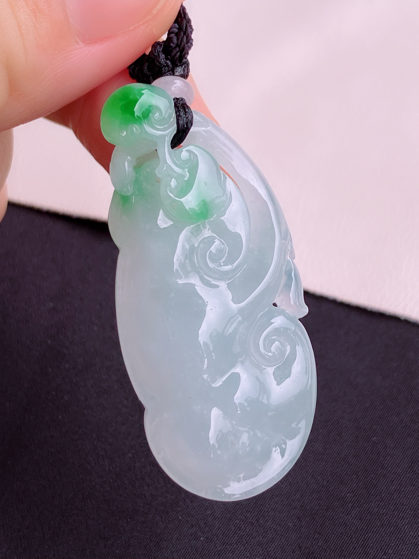 冰飘绿如意，花色清爽，尺寸49/22.6/11/自然光实拍