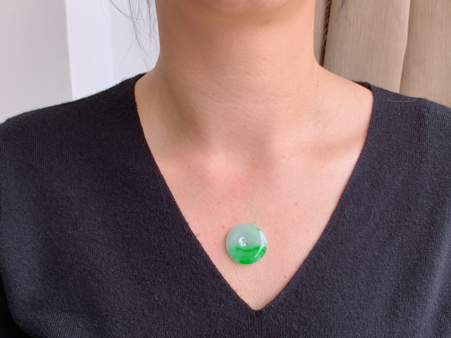 冰飘绿花平安扣吊坠 缅料 性比高 飘花 尺寸27.6-5.7 重量9.3克