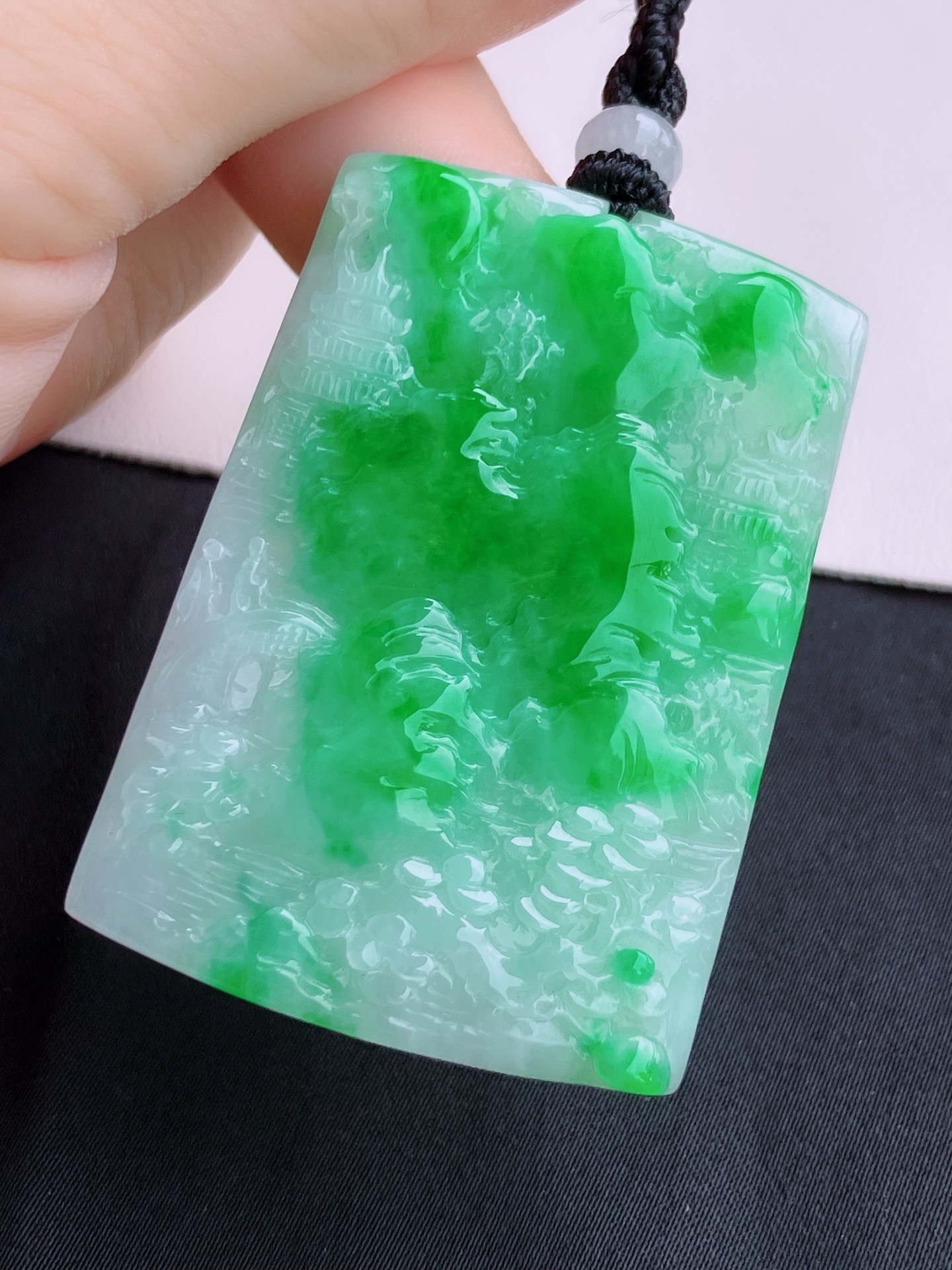 翠绿山水牌，意境美，尺寸50.6/35.8/5.6/自然光实拍