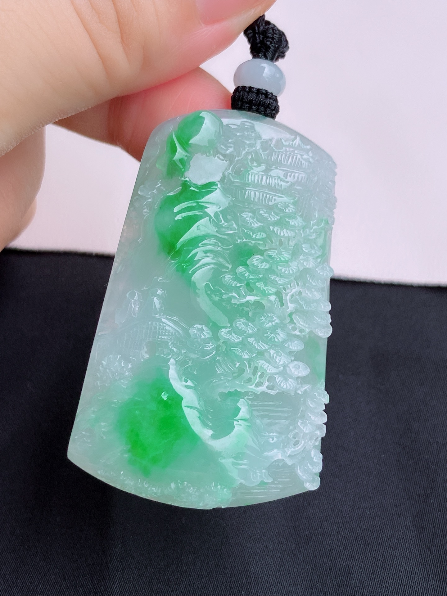 翠绿山水牌，意境美，尺寸53.5/32.8/8.3/自然光实拍