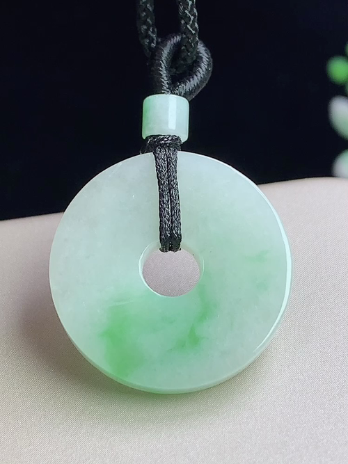 飘绿平安环，无裂，尺寸22.5-3.8mm，w30fgd