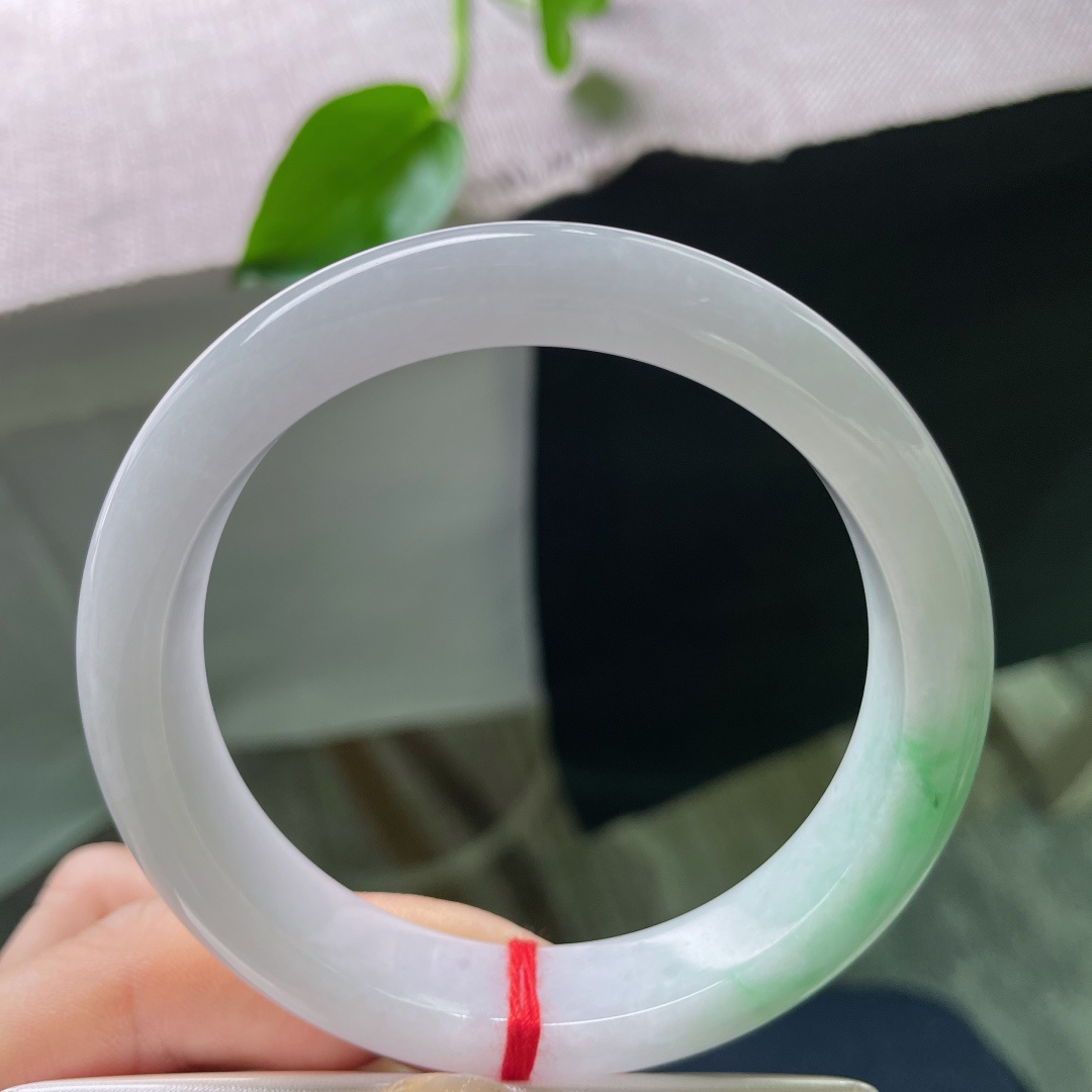 58.3/12.5/8.4，白底青正圈，青白瓷系，韵味十足，种老，温婉大气，有纹，ss53846a