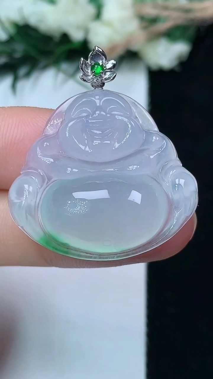 天然A货翡翠佛公吊坠，尺寸26.4-29-6.6，重量:6.89g
6月14日