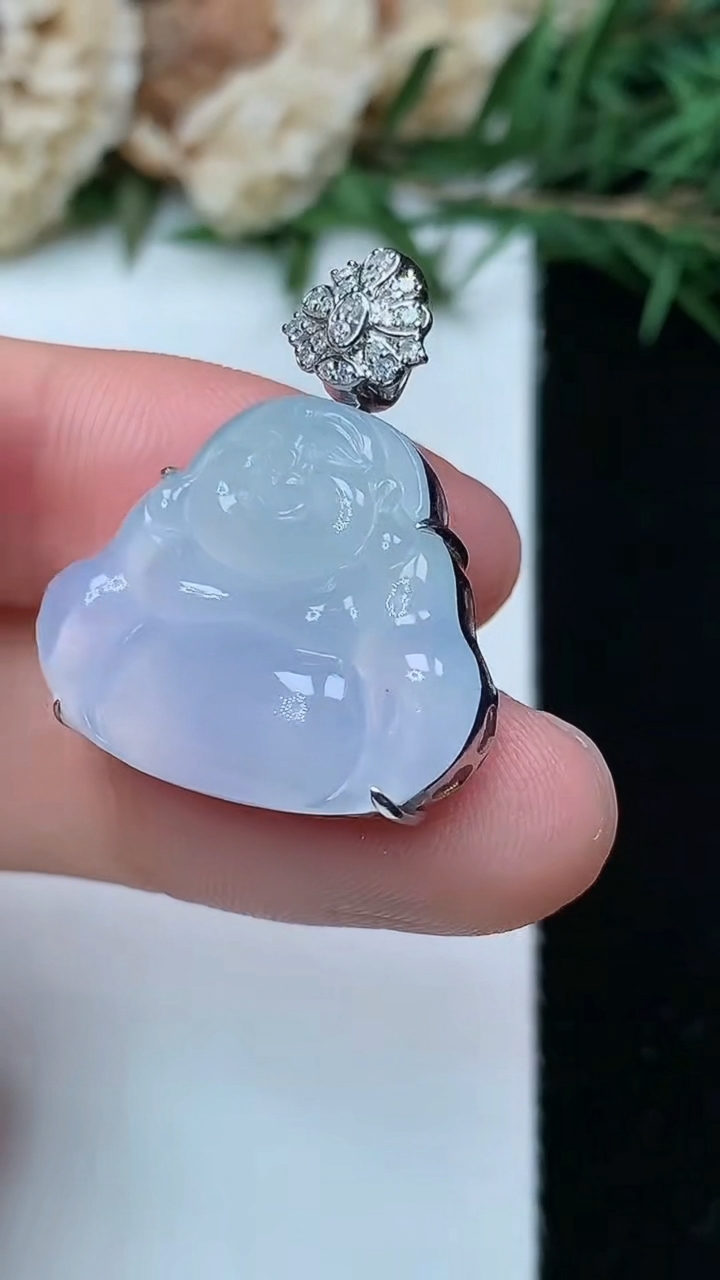 天然A货翡翠紫罗兰佛公吊坠，尺寸18.3-22.5-7.3，重量:5.02g
6月24日