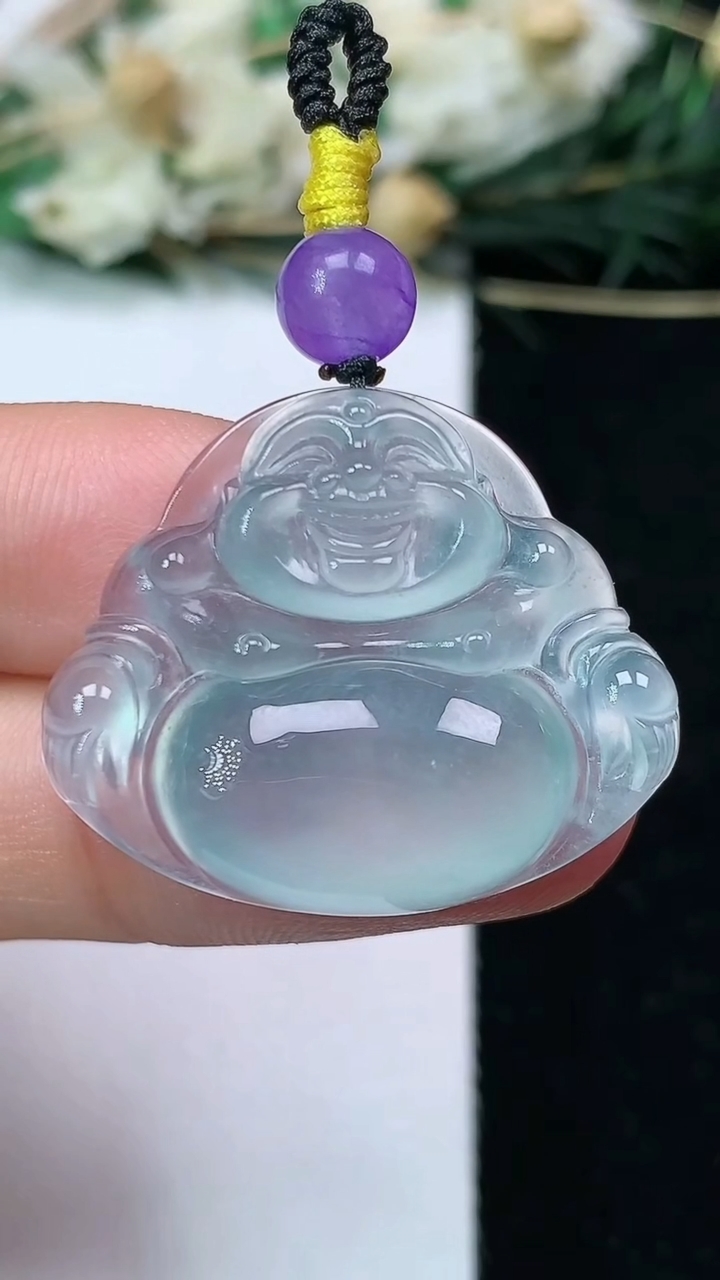 天然A货翡翠佛公吊坠，尺寸23-28-5.8，重量:6.50g
6月25日