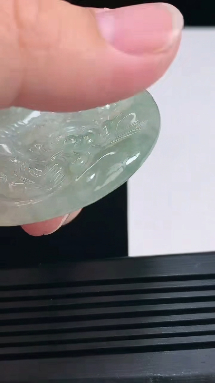 天然A货翡翠普贤菩萨吊坠，尺寸53.5-5.5 重:26.36g  h396
6月29日