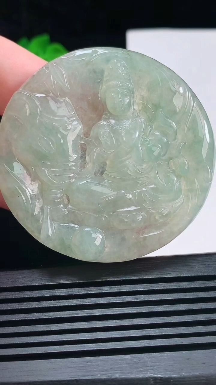 天然A货翡翠普贤菩萨吊坠，尺寸53.5-5.5 重:26.36g  h396
6月29日