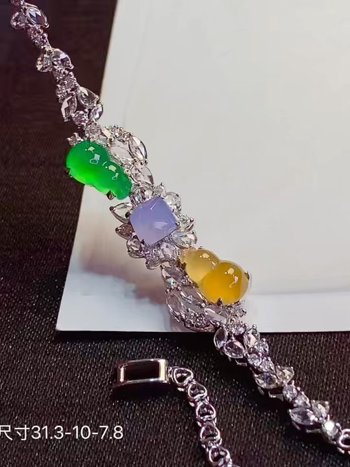收藏精品 18k金+钻玻璃种葫芦手链，种好色满起荧光，实物更好看，重金大钻镶嵌，31.3-10-7.