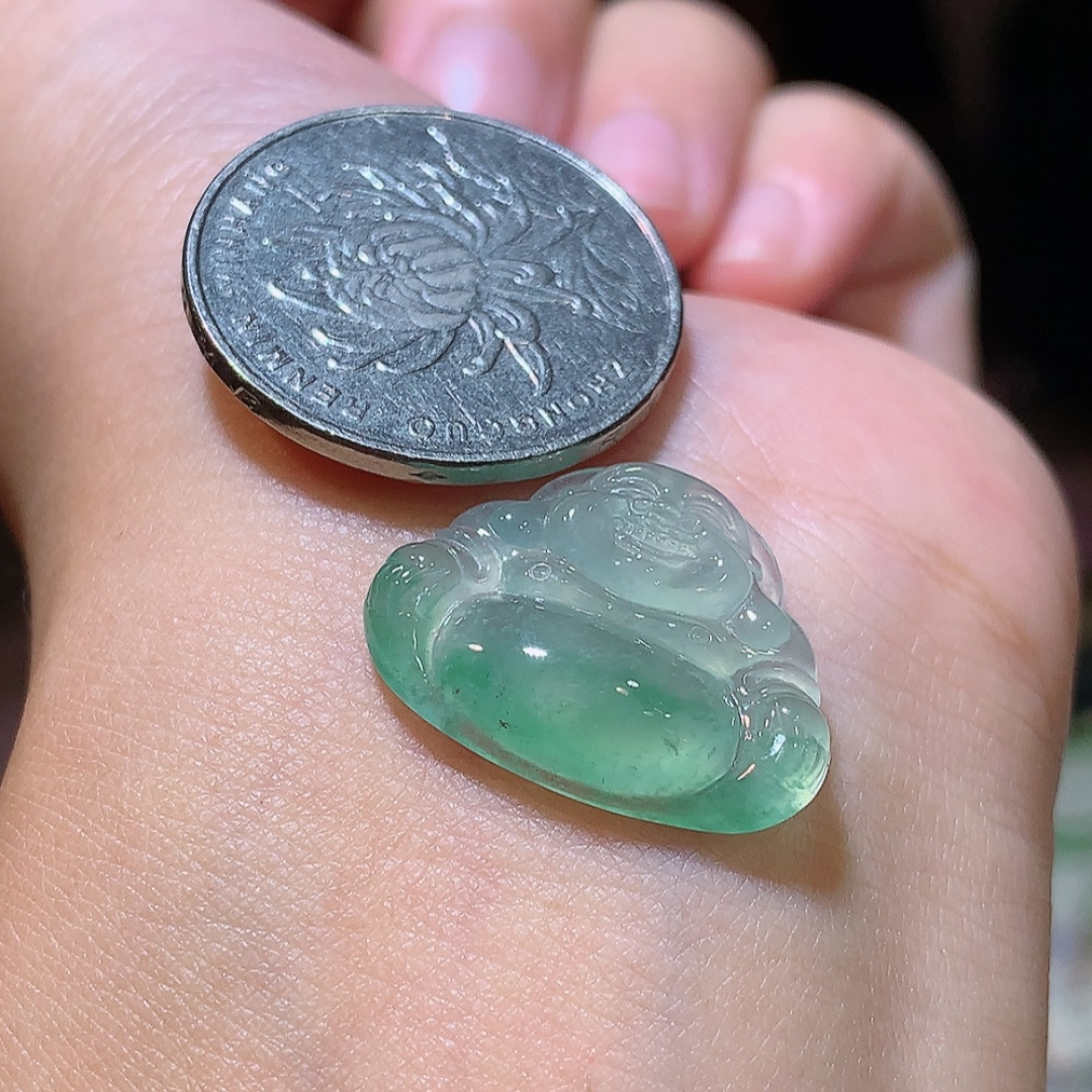 高冰飘绿花佛公挂件，冰润通透 胶感十足 种水好 佩戴迷人优雅 货号93530，17.1-22.2-5