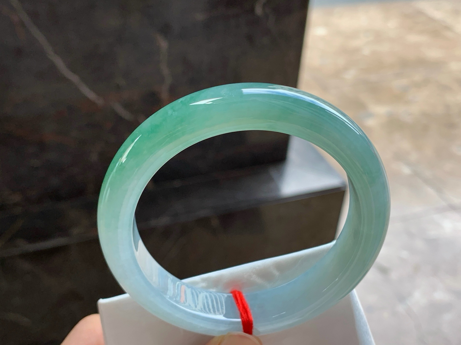 59-13.6-9.4
飘花手镯^_^细腻 鲜艳