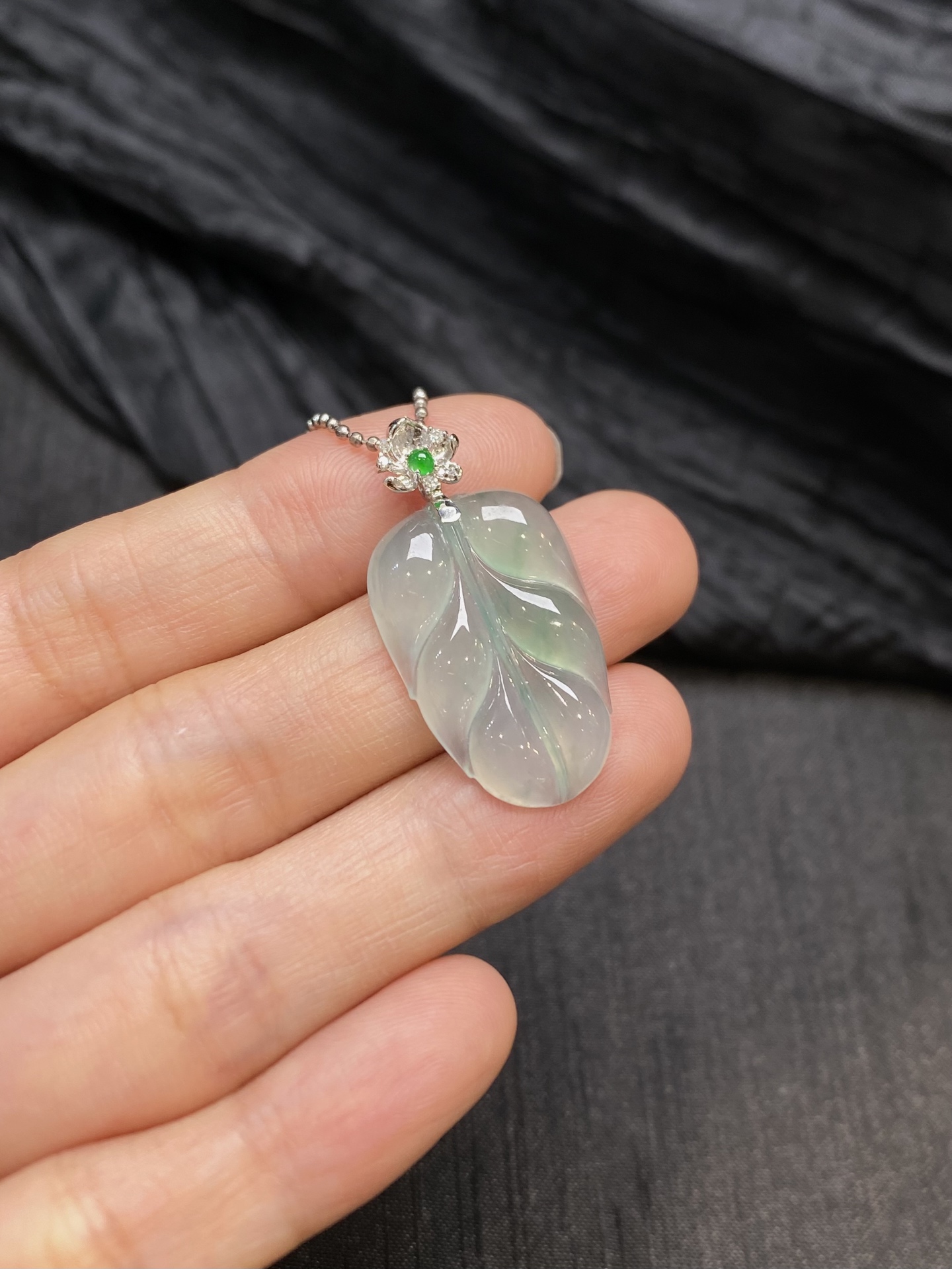 冰飘花叶子吊坠·金 整·32.6-16.5-3.9mm 裸·25.3-16.5-3.9mm